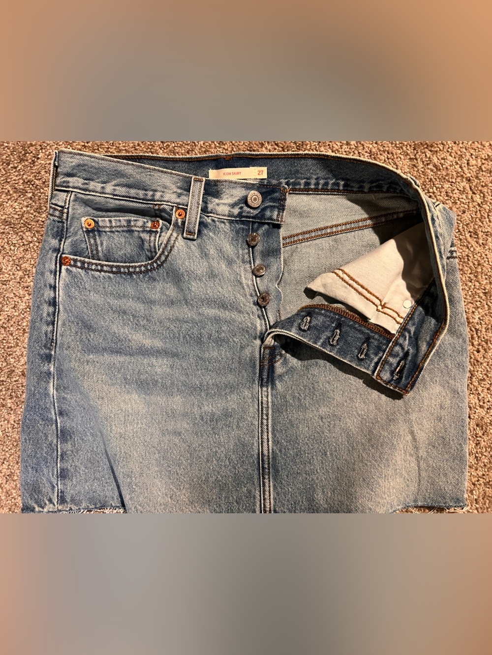 Levi's Light Blue Denim Mini Skirt with Frayed Hem - Picture 4 of 5
